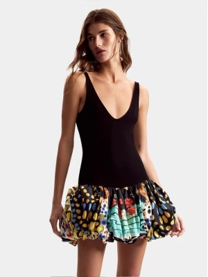 Obrázek produktu Desigual Koktejlové šaty Sparckler Lacroix 26SWVK11 Černá Slim Fit