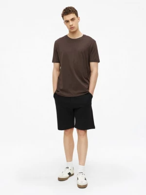Obrázek produktu Detroit: Bermudy volnějším střihem Relaxed Fit s.Oliver černá