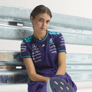 Obrázek produktu DRES JEZDCE MERCEDES - AMG PETRONAS FORMULA 1 TEAM VANDA BLOOM AUTHENTIC Adidas Dark Purple