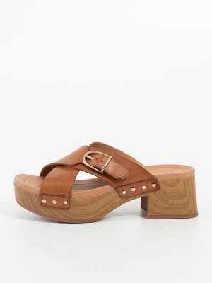 Obrázek produktu Dřeváky Clarks hnědá
