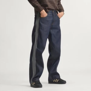 Obrázek produktu Džíny Firebird Adicolor s rovnými nohavicemi a středně vysokým pasem Adidas Indigo Denim