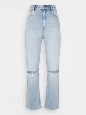 Obrázek produktu Džíny Straight Fit Abrand Jeans zničený denim
