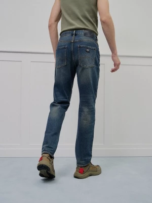 Obrázek produktu Džíny Straight Fit Armani Exchange tmavě modrá