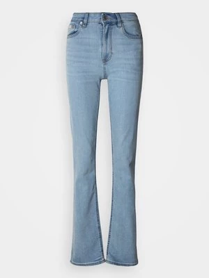 Obrázek produktu Džíny Straight Fit Calvin Klein Jeans modrý denim