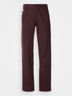 Obrázek produktu Džíny Straight Fit Calvin Klein Jeans tmavě hnědá