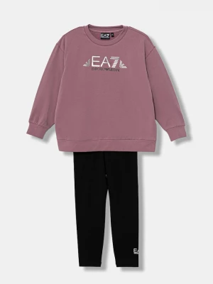 Obrázek produktu EA7 Emporio Armani Dětská tepláková souprava EA7 Emporio Armani růžová
