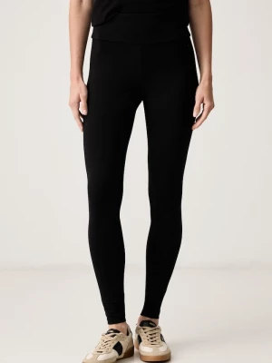 Obrázek produktu EA7 Emporio Armani legíny dámské bavlněné s elastanem černá