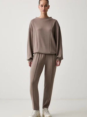 Obrázek produktu EA7 Emporio Armani tepláková souprava dámská hnědá