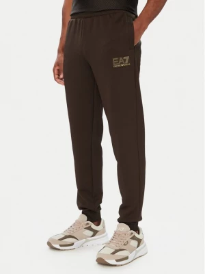 Obrázek produktu EA7 Emporio Armani Teplákové kalhoty 7M002248 AF26242 U6027 Tmavě hnědá Regular Fit