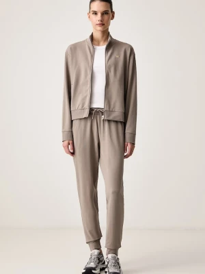 Obrázek produktu EA7 Emporio Armani teplákový set dámský bavlněný s elastanem hnědá