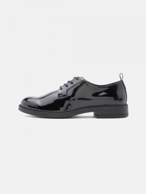 Obrázek produktu Elegantní šněrovací boty Pier One By Zalando černá