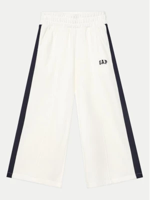 Obrázek produktu Gap Teplákové kalhoty 745910-00 Bílá Relaxed Fit
