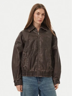 Obrázek produktu Guess Jeans Bunda z imitace kůže W6BL85 K7322 Tmavě hnědá Regular Fit