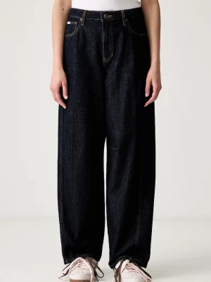 Obrázek produktu Guess Jeans džíny barrel dámské námořnická modř