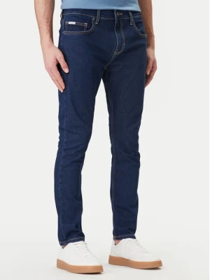 Obrázek produktu Guess Jeans Jeansy M6RA0F D6326 Tmavomodrá Regular Fit