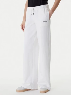 Obrázek produktu Guess Jeans Teplákové kalhoty W6RB52 K68I4 Bílá Regular Fit