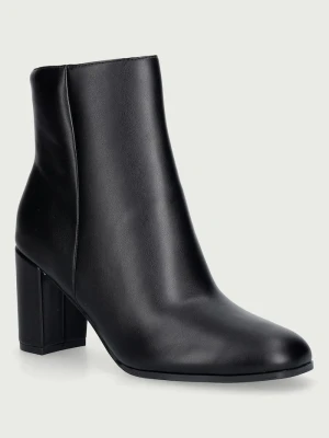 Obrázek produktu Guess kozačky nad kolena dámské BERKLIE černá