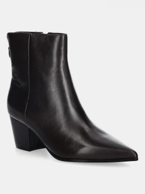 Obrázek produktu Guess Kožené kotníkové boty Guess HALISA hnědá