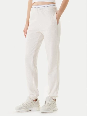 Obrázek produktu Guess Teplákové kalhoty O5RB01 KCO31 Béžová Regular Fit