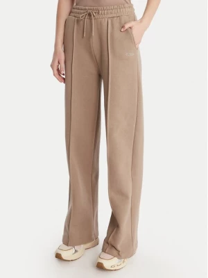 Obrázek produktu Guess Teplákové kalhoty V6RB17 K9V31 Béžová Regular Fit