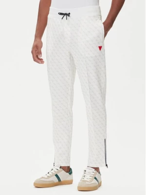 Obrázek produktu Guess Teplákové kalhoty Z2BB05 K7122 Bílá Regular Fit