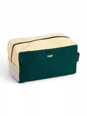 Obrázek produktu HAY Kosmetická taška HAY Multi Wash Bag M/26 x 14 x 14 cm zelená