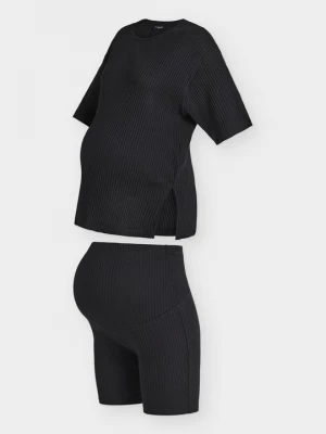 Obrázek produktu Jednoduché tričko Even&Odd Maternity By Zalando černá