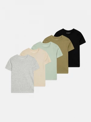 Obrázek produktu Jednoduché tričko Friboo By Zalando černá