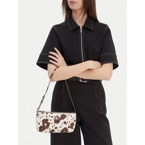 Obrázek produktu Kabelka Tommy Jeans Tjw Must Cow Shoulder Bag AW0AW18061 Barevná
