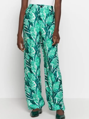 Obrázek produktu Kalhoty Armani Exchange zelená