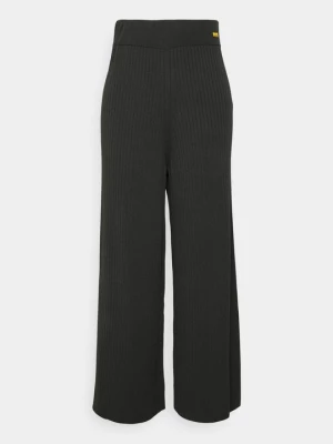 Obrázek produktu Kalhoty Barbour černá