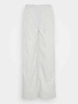 Obrázek produktu Kalhoty Calvin Klein Jeans