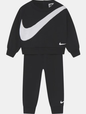 Obrázek produktu Kalhoty Nike černá