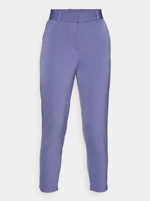 Obrázek produktu Kalhoty Nike fialová