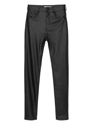 Obrázek produktu Kalhoty PULL&BEAR černá