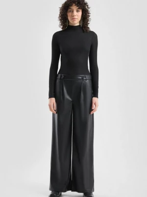 Obrázek produktu Kalhoty v imitaci kůže / High Rise / Wide Leg / Regular Fit QS černá