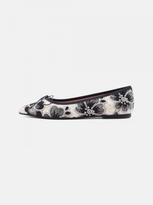 Obrázek produktu Klasické baleríny Pretty Ballerinas černá