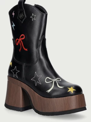 Obrázek produktu Koi Footwear kovbojské boty na klínku dámské Lassitude Chunky Cowboy Boty černá