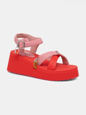 Obrázek produktu Koi Footwear sandály na platformě dámské Orchard Flatform Charm Sandals červená