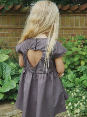 Obrázek produktu Konges Sløjd šaty bavlněné HEARLY DRESS GOTS