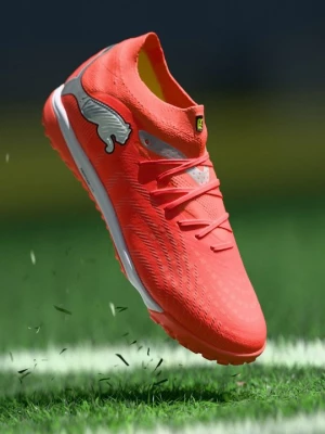 Obrázek produktu Kopačky na umělý povrch Puma černá