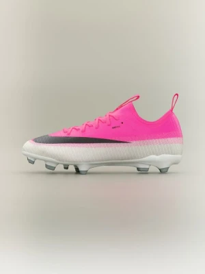 Obrázek produktu Kopačky pro pevný povrch Nike růžová