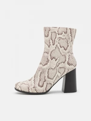 Obrázek produktu Kotníková obuv na vysokém podpatku Even&Odd Wide Fit By Zalando