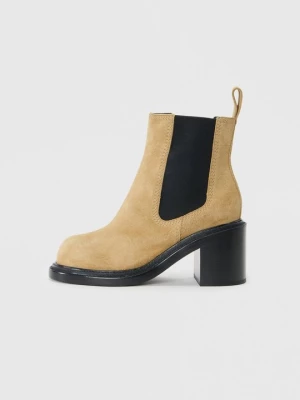 Obrázek produktu Kotníková obuv na vysokém podpatku Moschino
