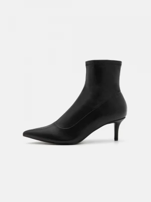 Obrázek produktu Kotníkové boty Even&Odd By Zalando černá
