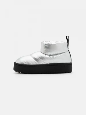 Obrázek produktu Kotníkové boty na platformě Zign By Zalando stříbrná