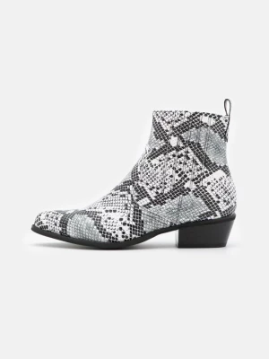 Obrázek produktu Kovbojské/motorkářské kotníkové boty Glamorous