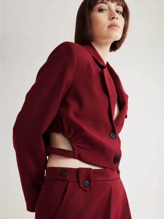 Obrázek produktu 4TAILORS Blejzr 'Tia' tmavě červená