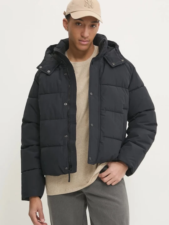 Obrázek produktu Abercrombie & Fitch Bunda Abercrombie & Fitch černá