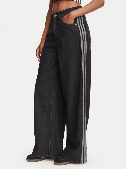 Obrázek produktu adidas Jeansy KQ6469 Černá Oversize